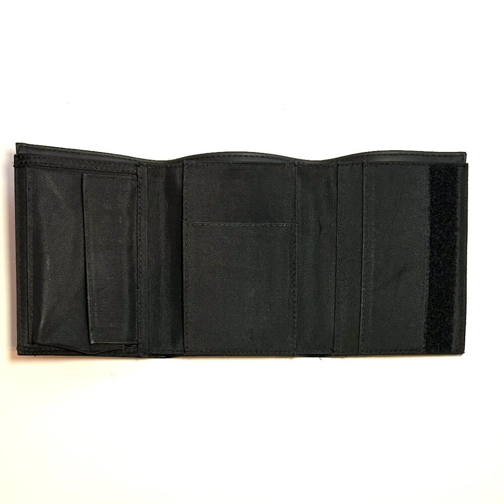VINTAGE MANDARINA DUCK RUBBER TRIFOLD WALLET W/ VELCRO CLOSURE - Picture 3 of 8